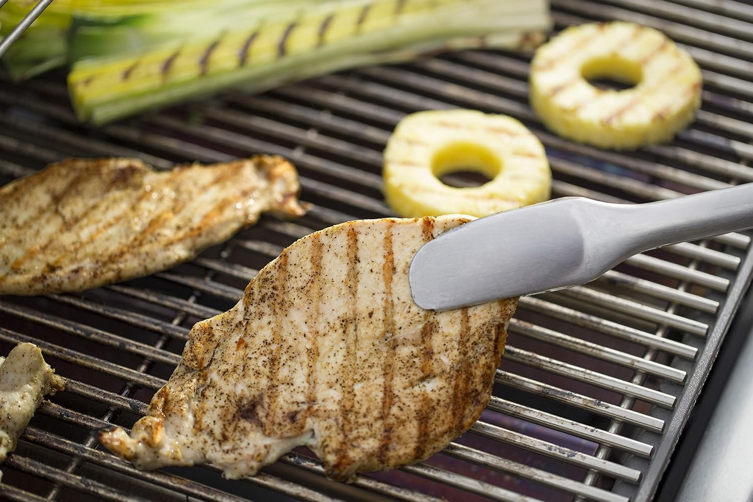 image:imageWeber Deluxe Tool Set StainlessSteel Grill Spatula amp Locking TongsStandard