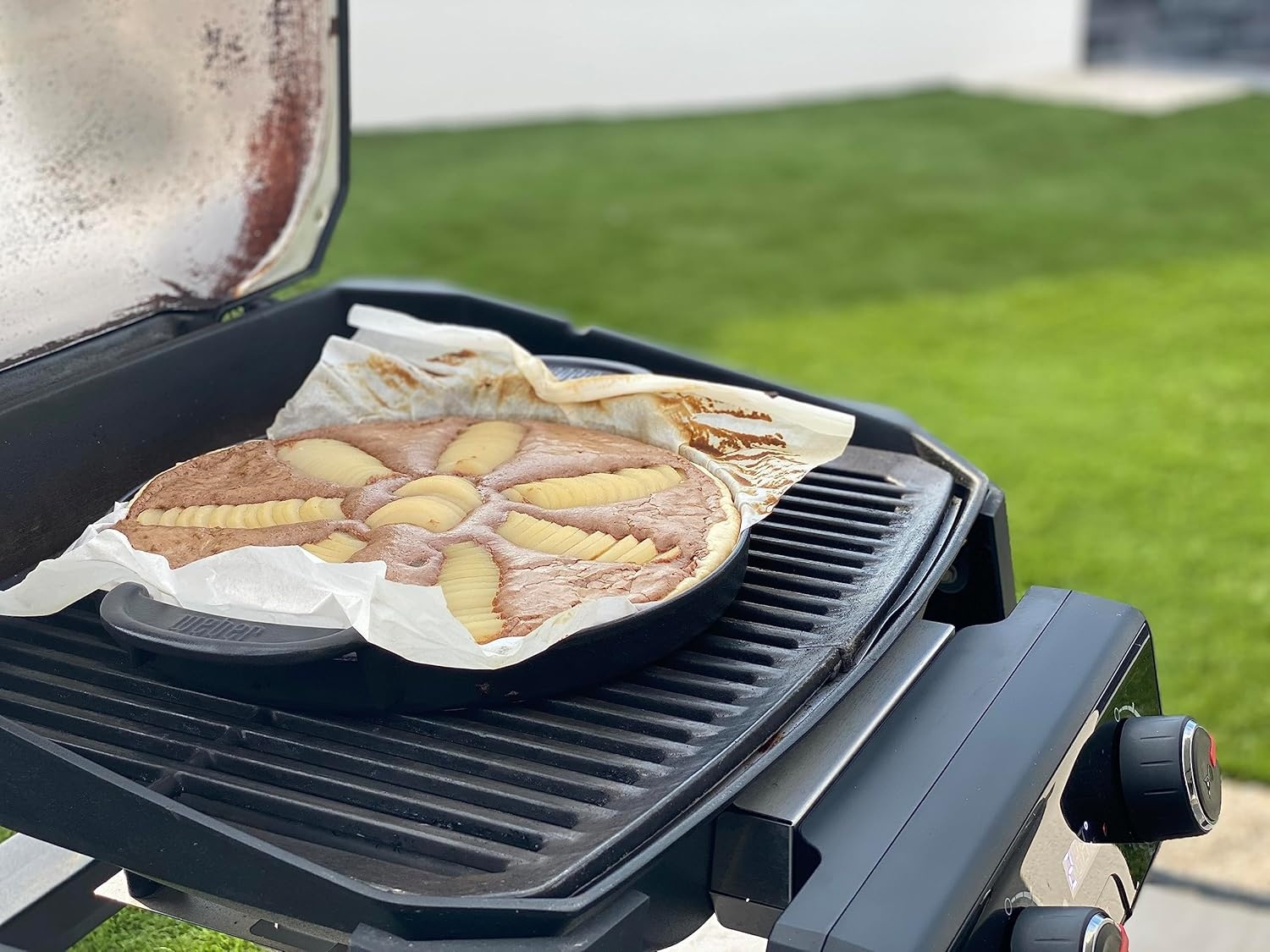 image:imageWeber Gourmet BBQ Griddle PorcelainEnameled Cast IronSchwarz