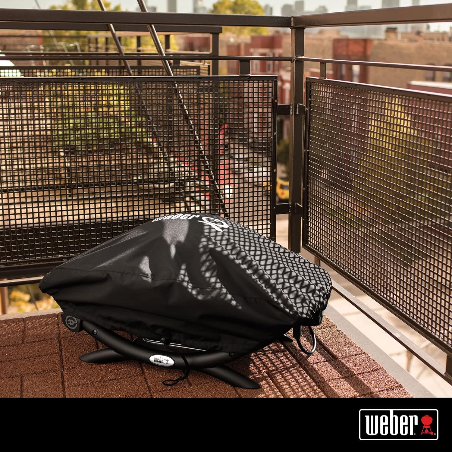 image:imageWeber Grill Cover for Q 2002000 Series Gas GrillsBlackPremium for Q2000 Series Gas Grille