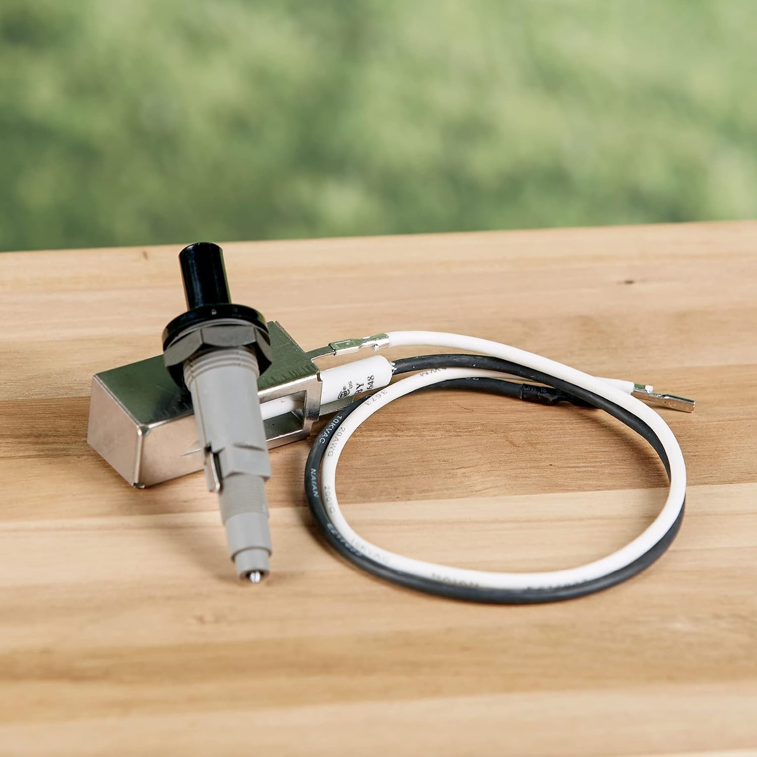 image:imageWeber Igniter Kit PushButton IgniterMiniv181