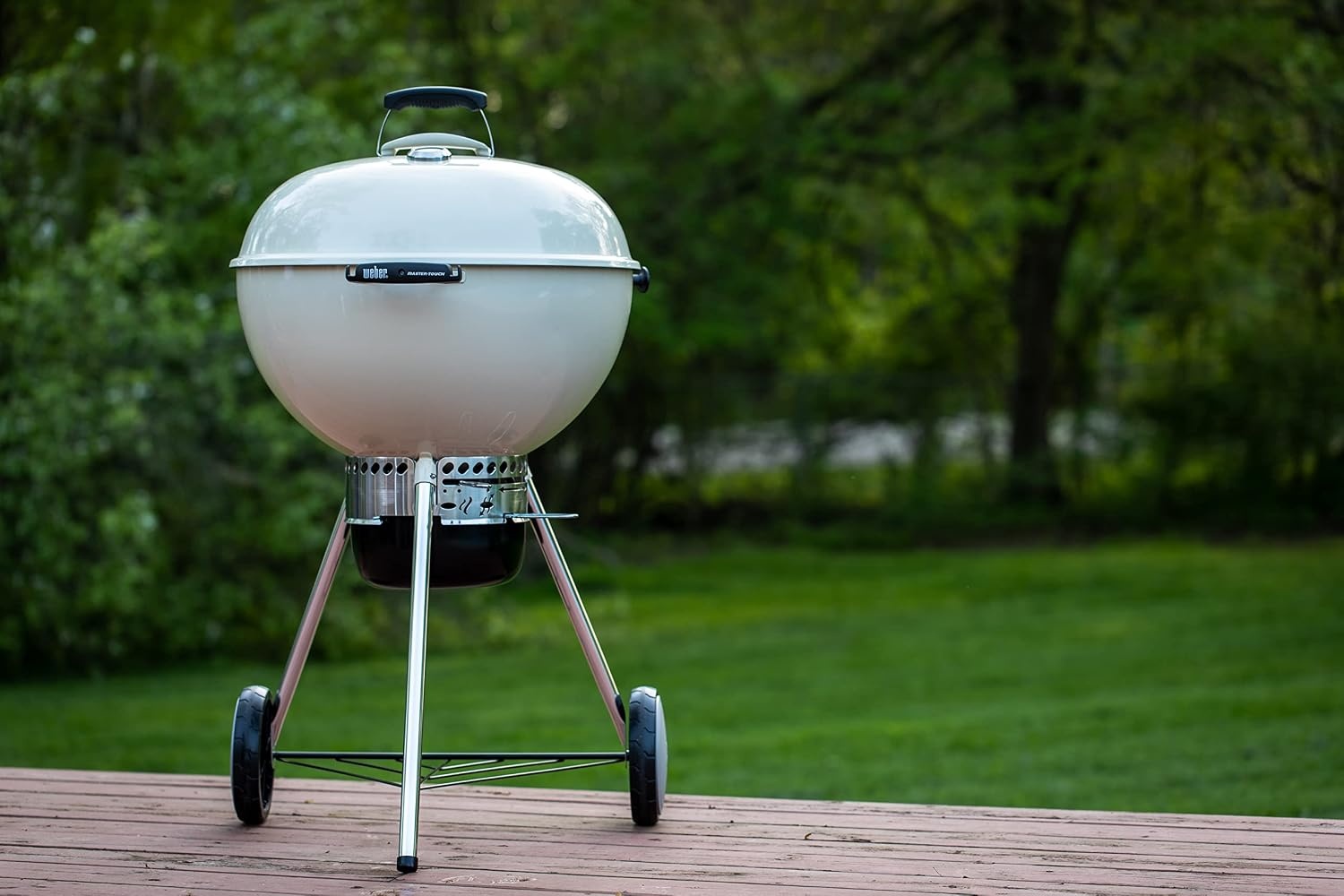 image:imageWeber MasterTouch Charcoal Grill 22Inch BlackIvory