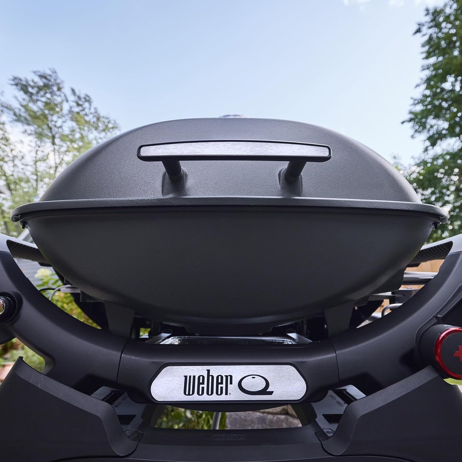 image:imageWeber Q 2800N Portable Grill Propane Grill Flame RedCharcoal Grey