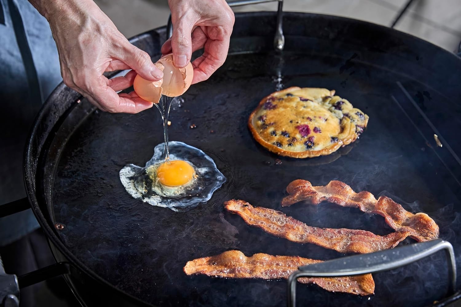 image:imageWeber RustResistant 22 Round Griddle Insert for 22 Weber Kettle