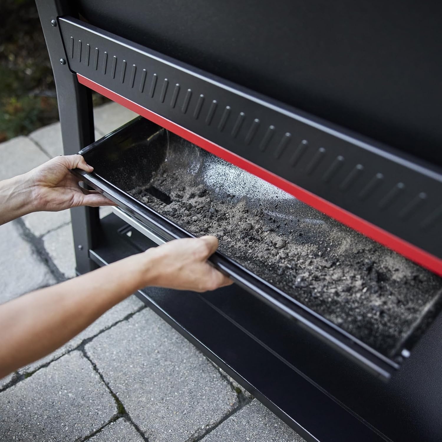 image:imageWeber Searwood 600 Wood Pellet Smoker Grill WiFi amp BluetoothEnabled Outdoor Grill for Smoking Searing Rapid React PID amp Cooking up to 600F BlackXL 600